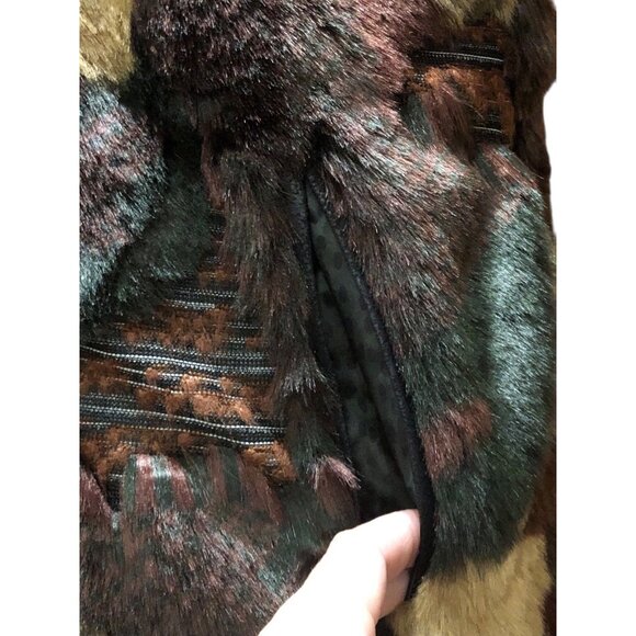 Boho Classy Eclectic Unique Street Style Multi Color Texture Faux Fur Vest Sz M - Picture 8 of 16